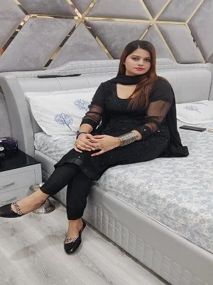 Call Girl in Cooke Town